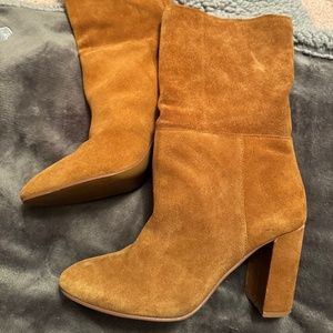 Suede heeled boots